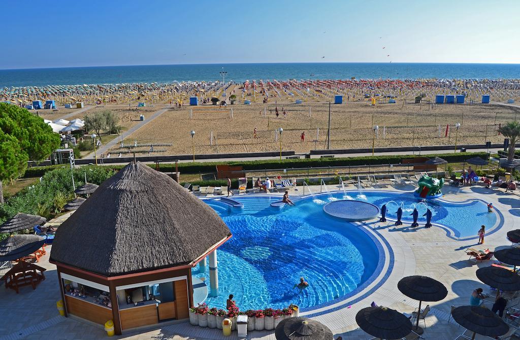 Ashanti Aparthotel Wellness&Spa Bibione Eksteriør bilde